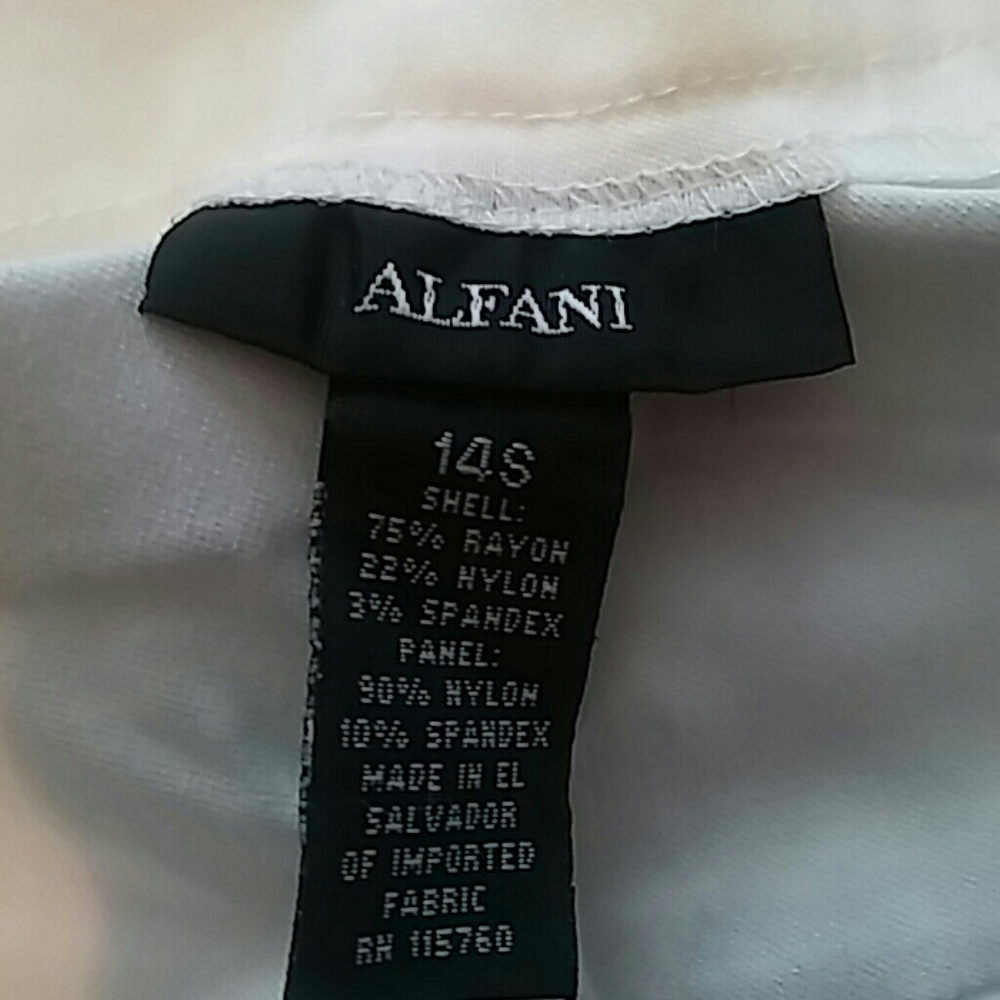 Pants - Picture 4 of 4
